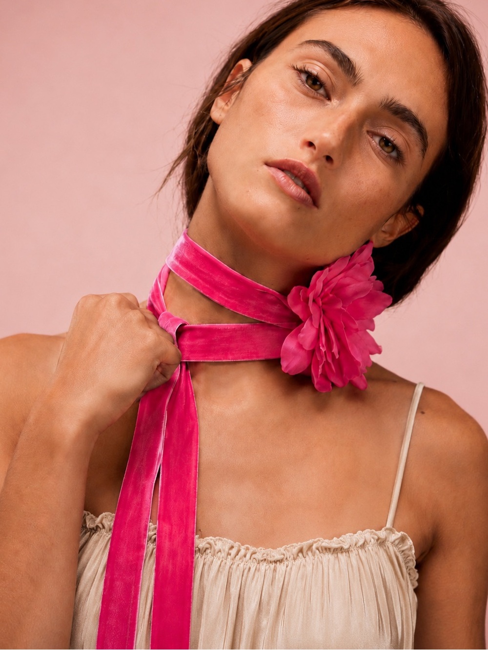 FREE PEOPLE Melody Velvet Floral CHOKER/BRACELET/HEADBAND in Pink BRAND NEW! - Picture 2 of 7